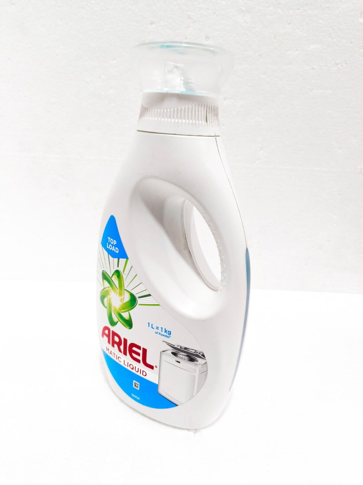 ARIEL Top Load Liquid Detergent (1 L) - Image 2